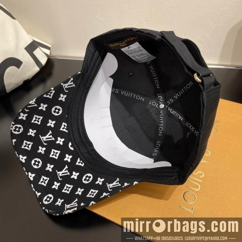 Replica LV cap 122139