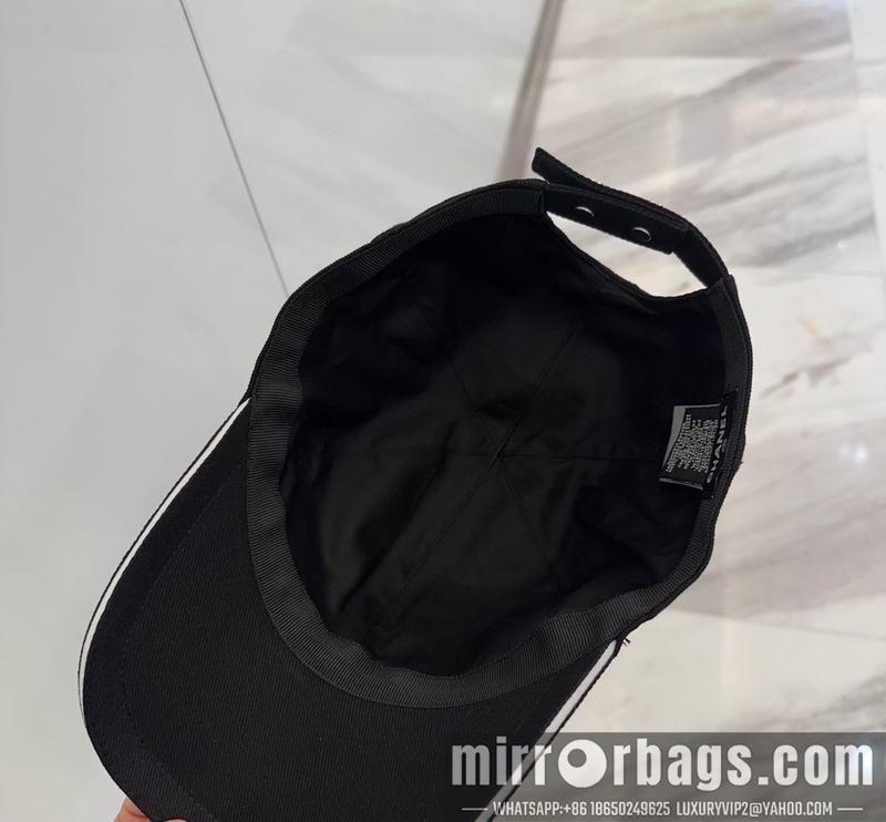 Replica Chanel cap dx40