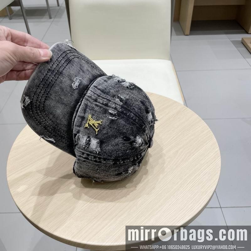 Replica LV Cap 032001