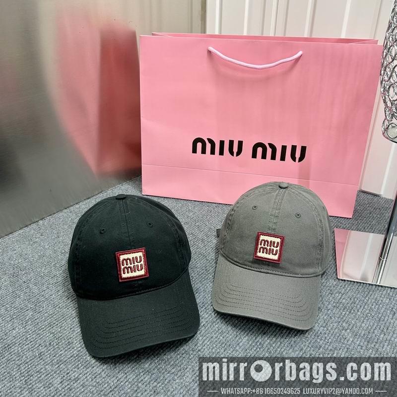 Replica Miumiu cap dx71