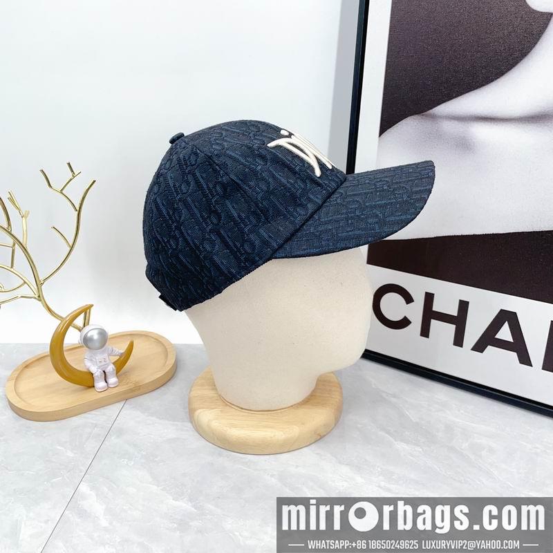 Replica Dior cap dx77