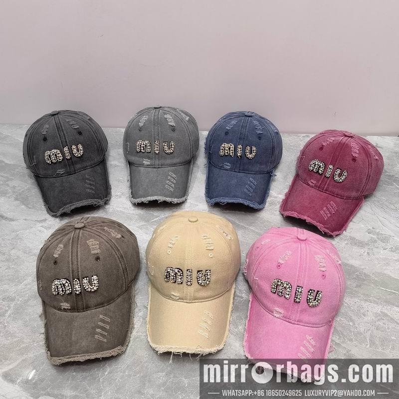 Replica Miumiu cap dx09