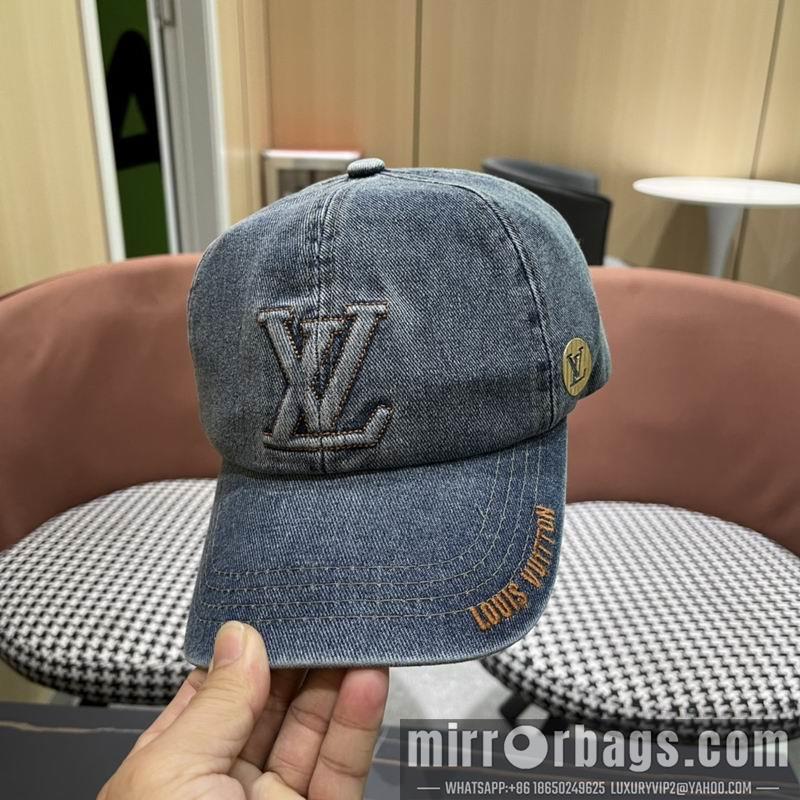 Replica LV cap 050710
