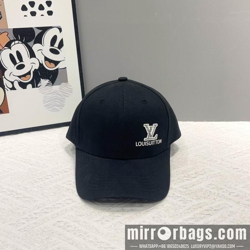 Replica LV cap hm06