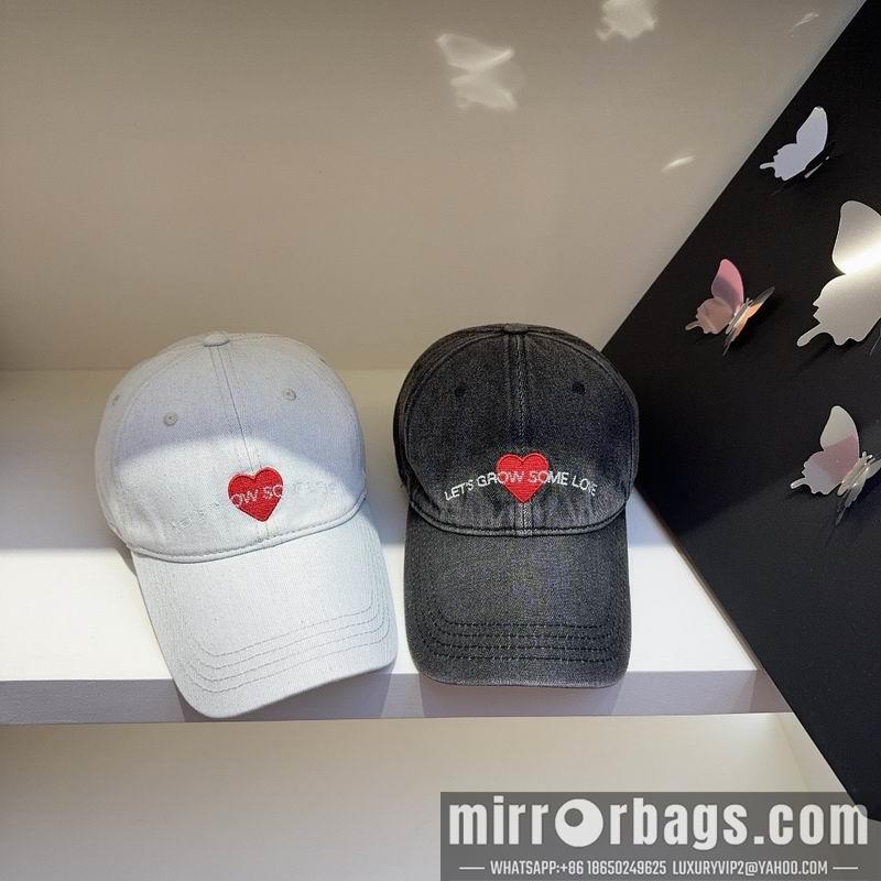 Replica Other cap 092703