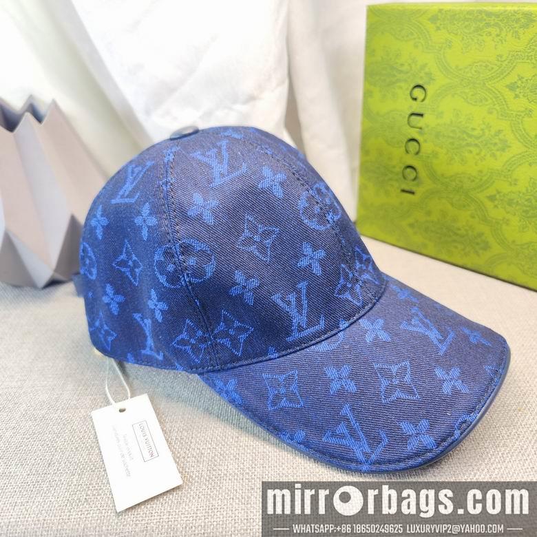 Replica LV Cap dxn01