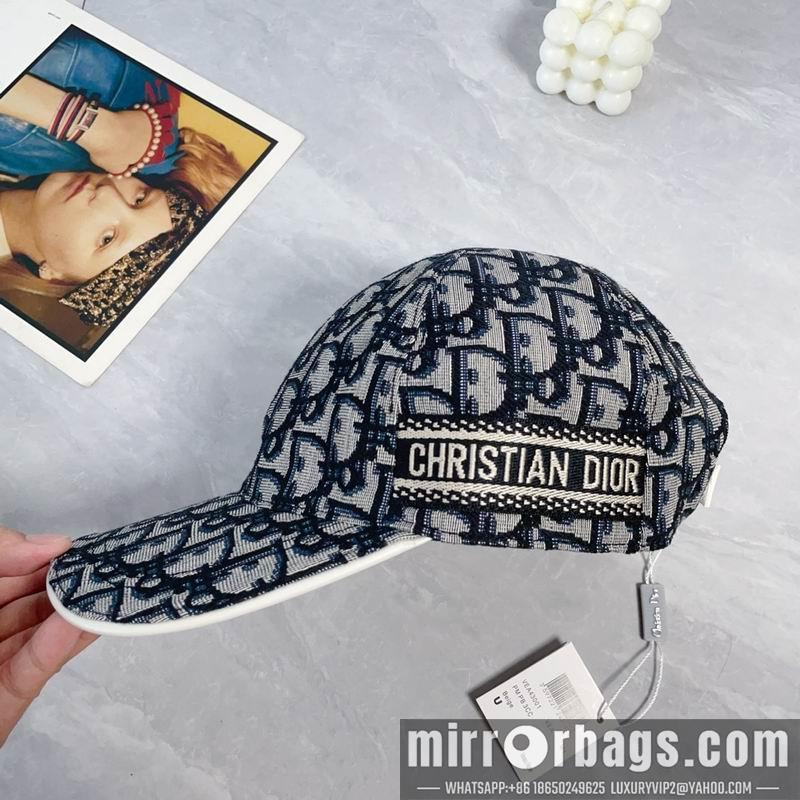 Replica Dior cap dx66
