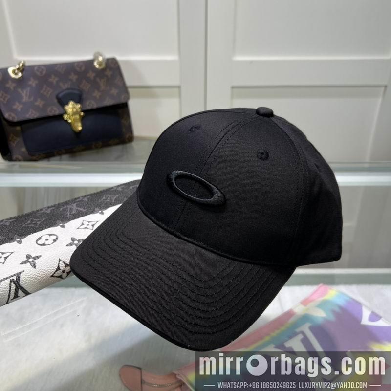 Replica Other cap dx07