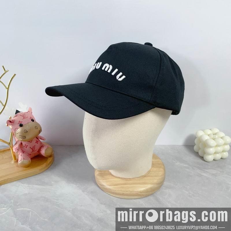 Replica Miumiu cap dx45