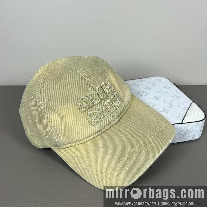 Replica Miumiu cap dx19