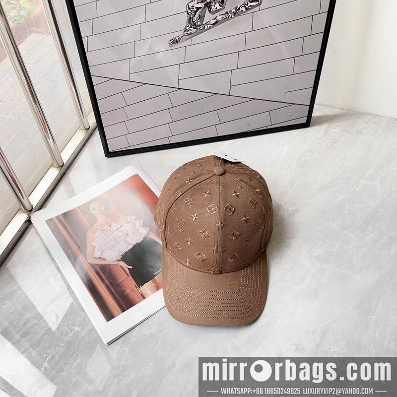 Replica LV cap 050703