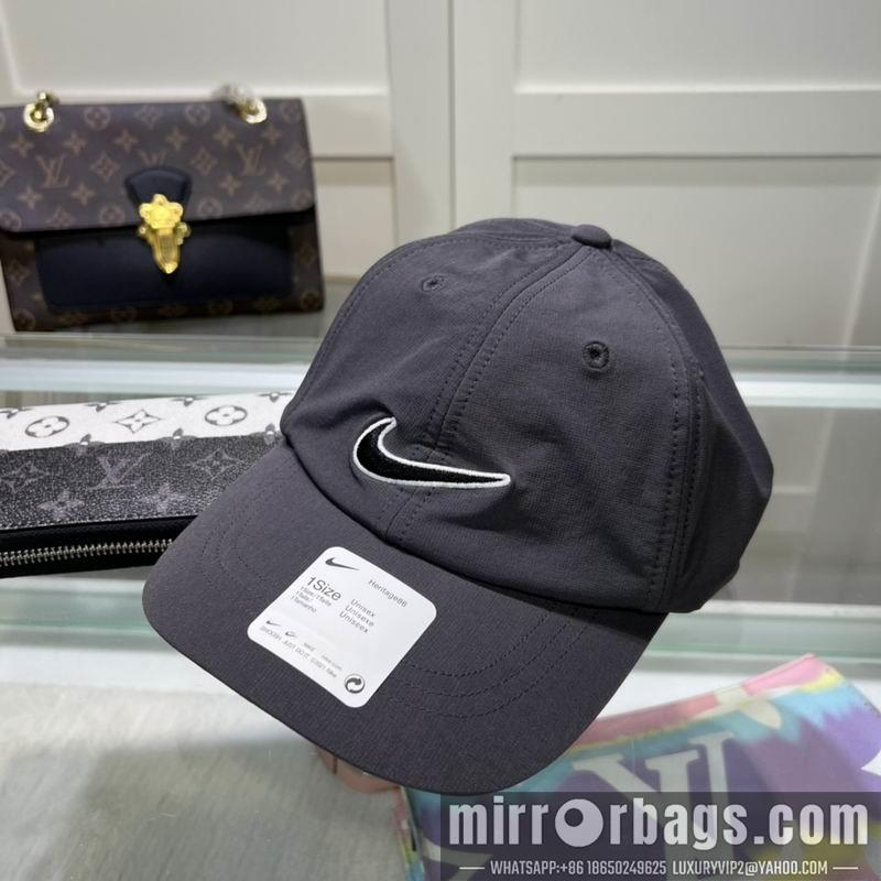 Replica Nike cap dx06