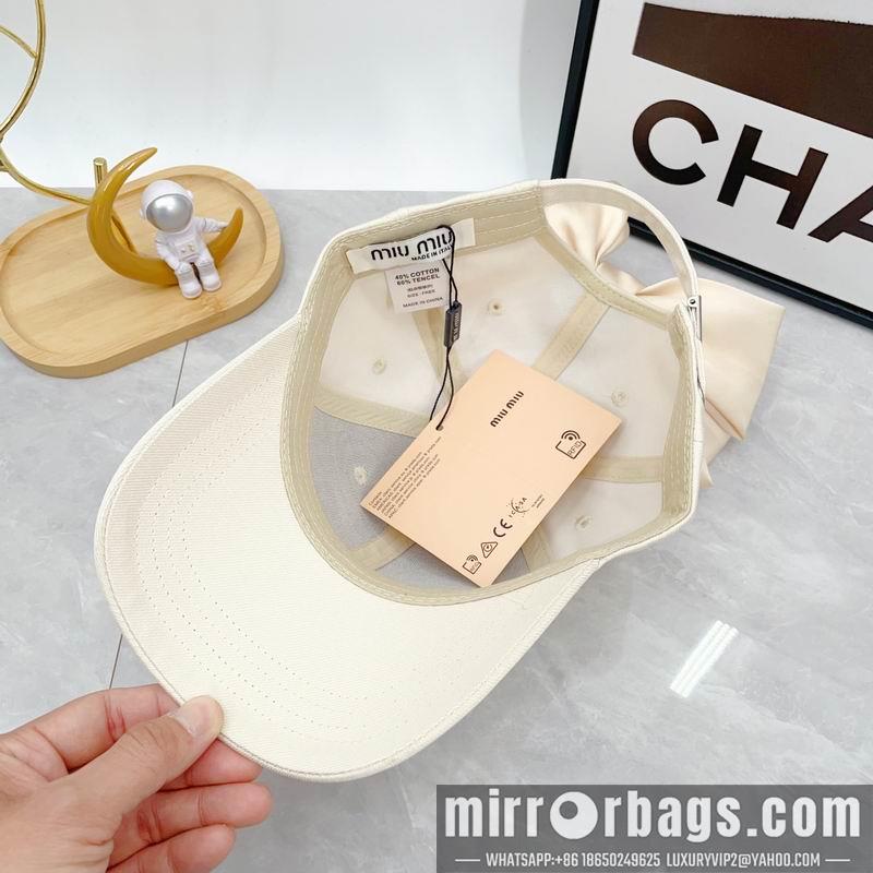 Replica Miumiu cap dx08