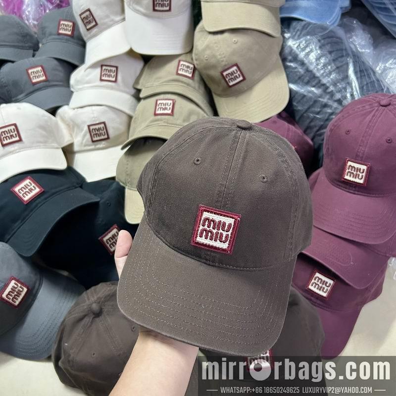 Replica Miumiu cap dx71