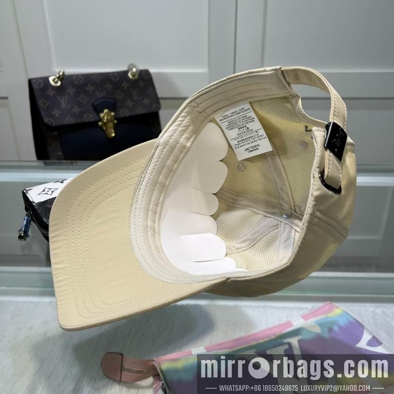 Replica Arcteryx cap dx08