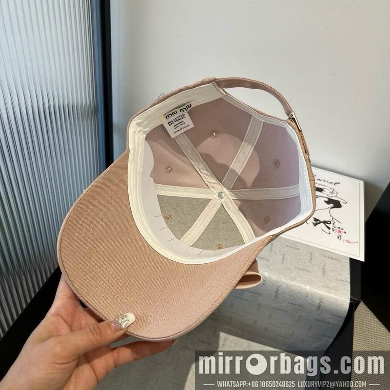 Replica Miumiu cap dx05