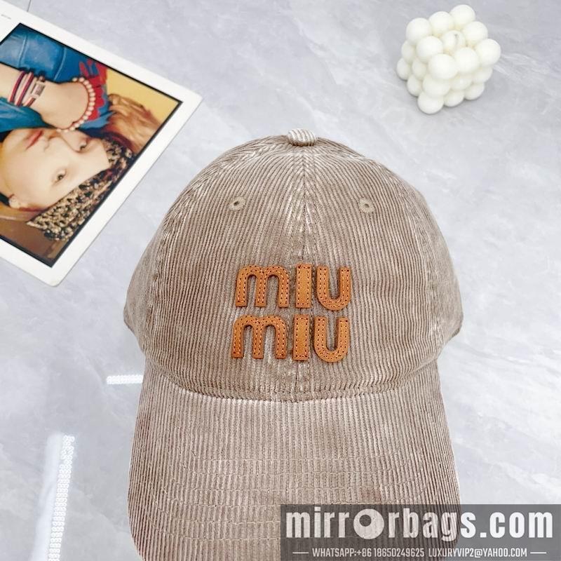 Replica Miumiu cap dx92