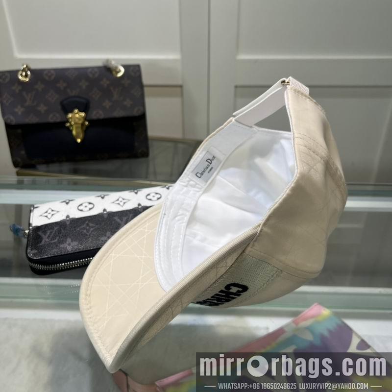 Replica Dior cap dx60