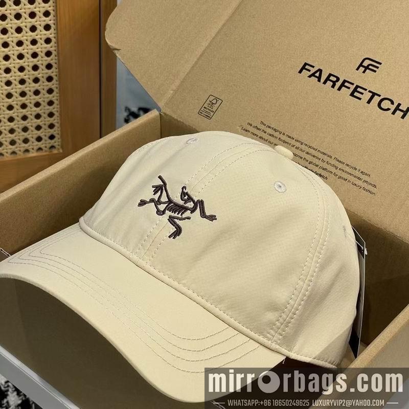 Replica Arcteryx cap dx12