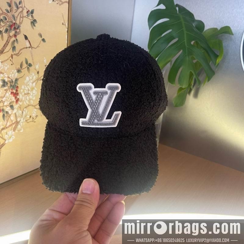 Replica LV cap 010601