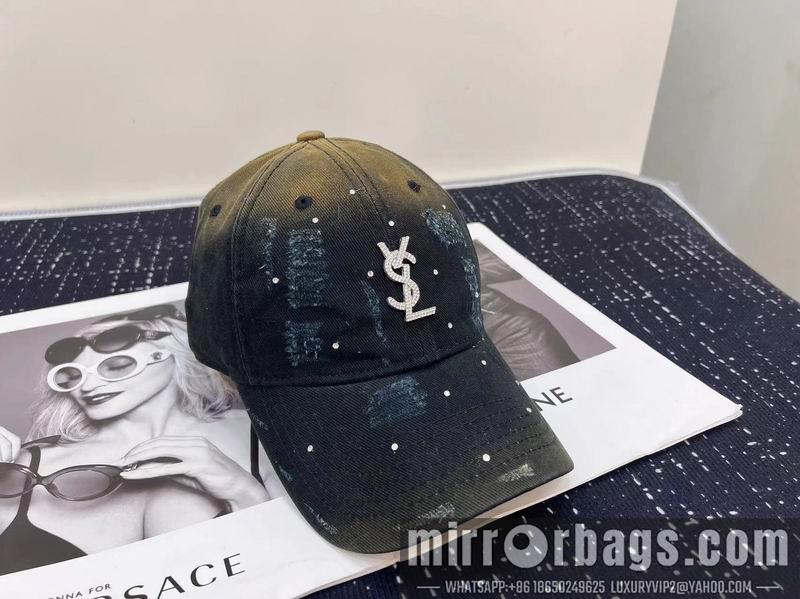 Replica YSL cap dx23