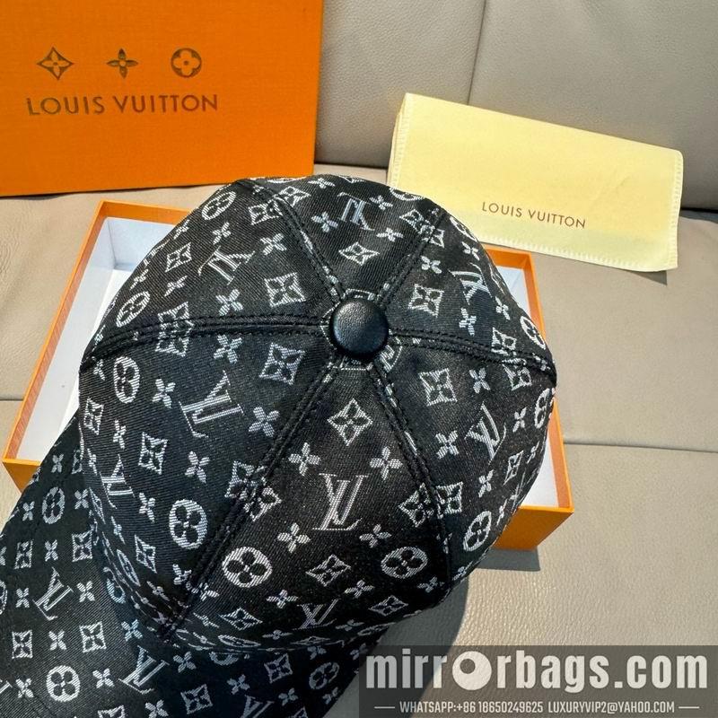 Replica LV Hat dx119
