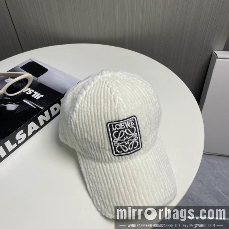 Replica Loewe cap 010401