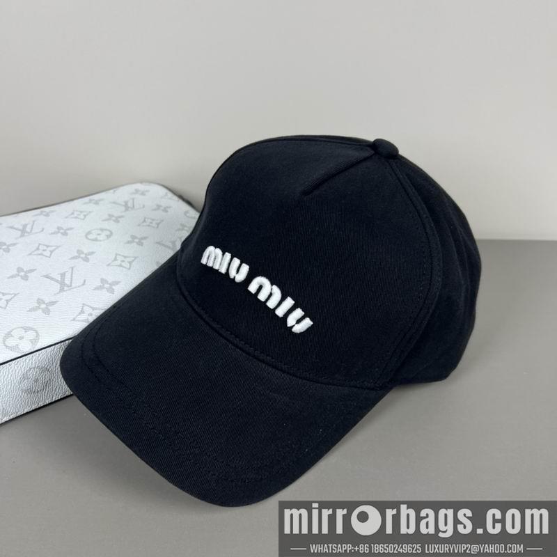 Replica Miumiu cap dx11