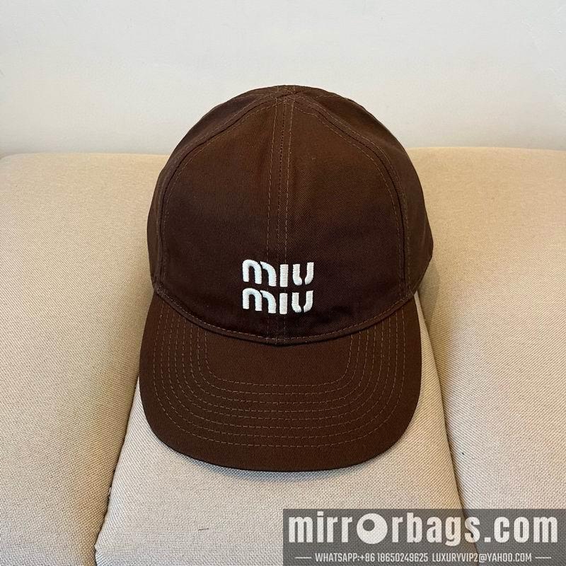Replica Miumiu Cap dx32
