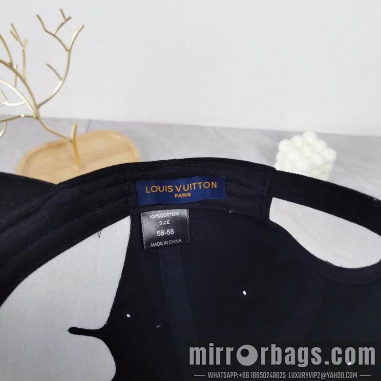 Replica LV Cap dxn12