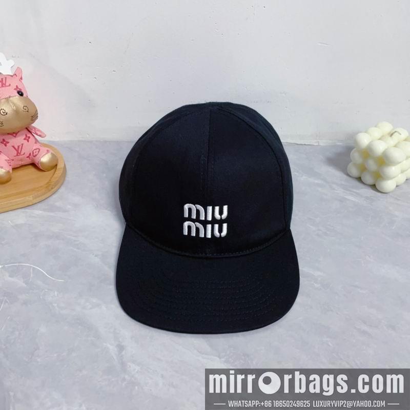 Replica Miumiu cap dx30