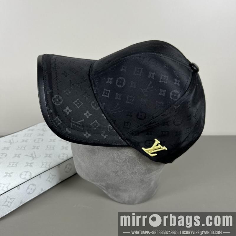 Replica LV cap dx07