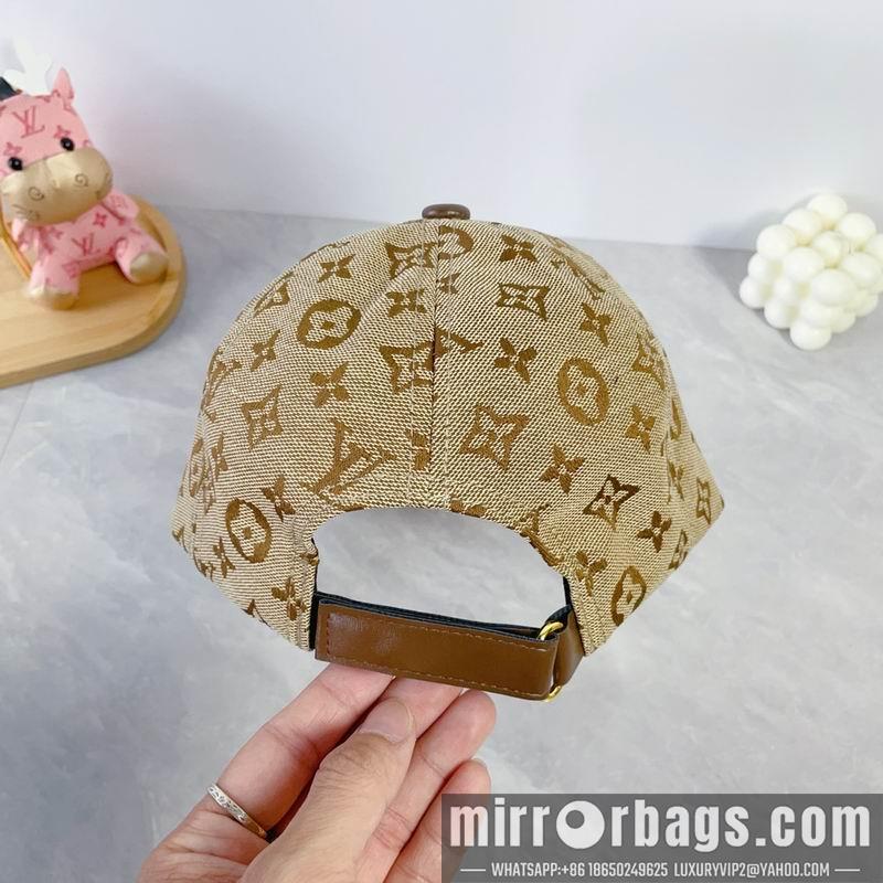 Replica LV Hat dx37