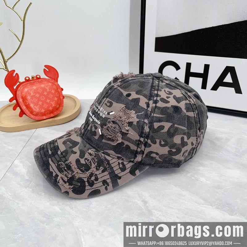 Replica MM6 cap dx27