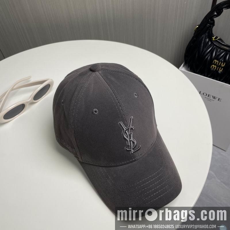 Replica YSL cap 092701