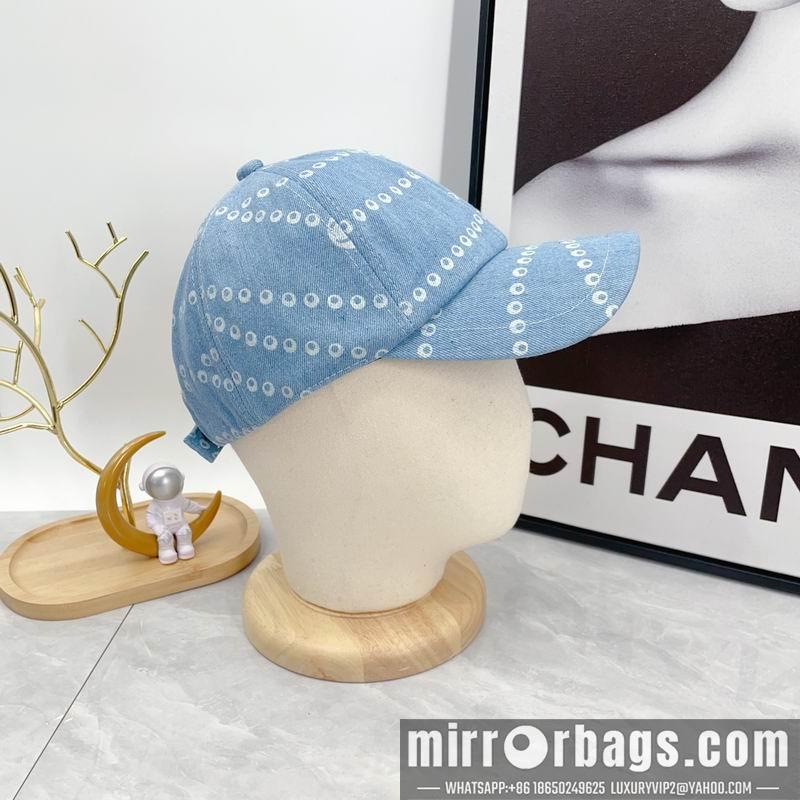 Replica Chanel cap dx22