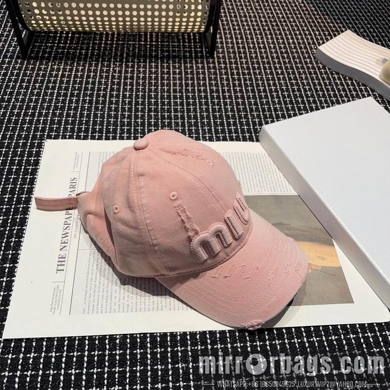 Replica Miumiu cap dx16
