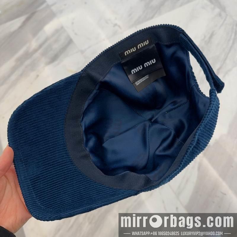 Replica Miumiu Cap dx37