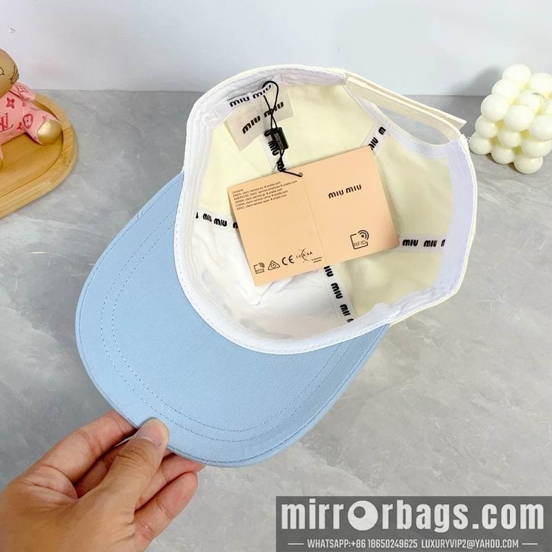 Replica Miumiu cap dx58
