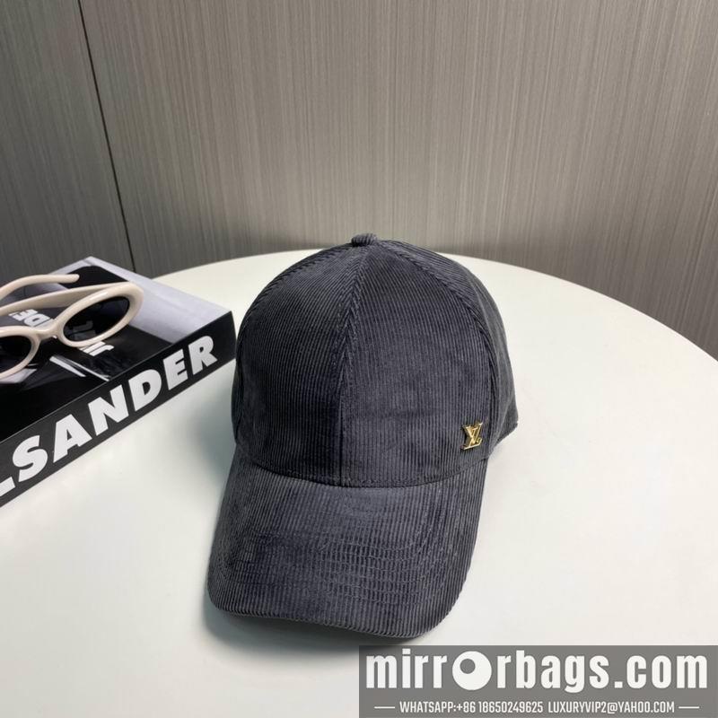 Replica LV cap dx113