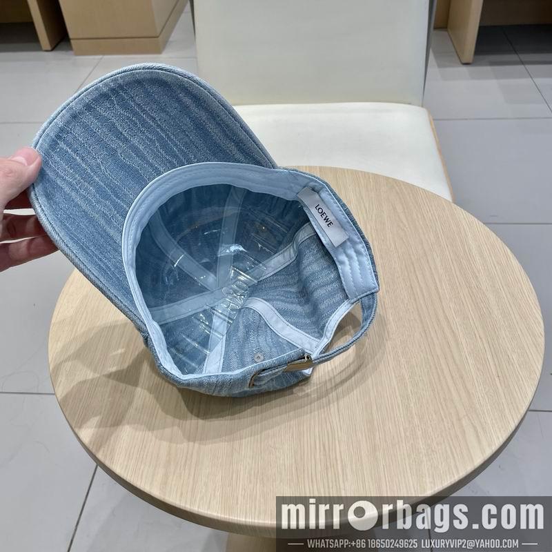 Replica Loewe cap 040201