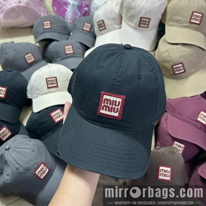 Replica Miumiu cap dx71