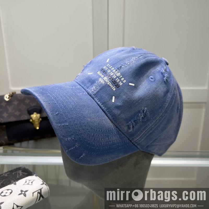 Replica Other cap dx01