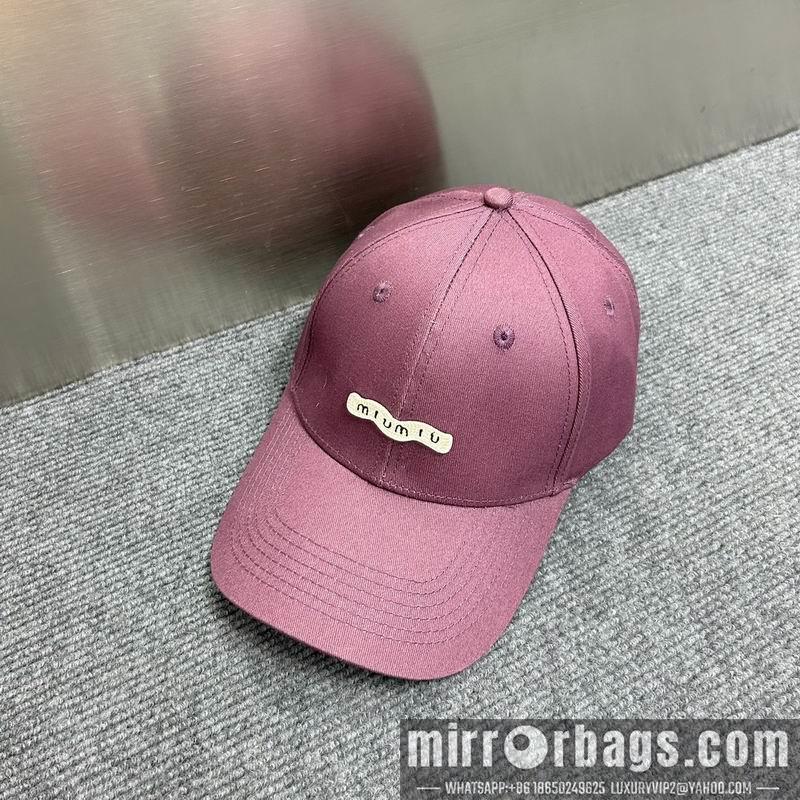 Replica Miumiu cap dx76
