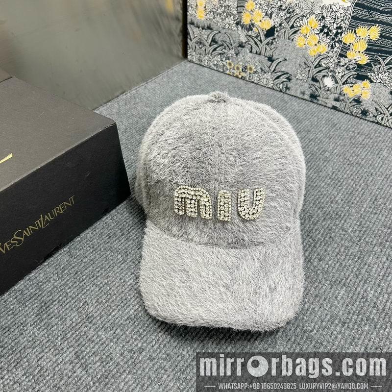 Replica Miumiu cap dx93
