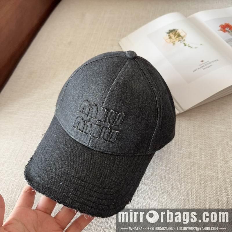 Replica Miumiu cap dx13