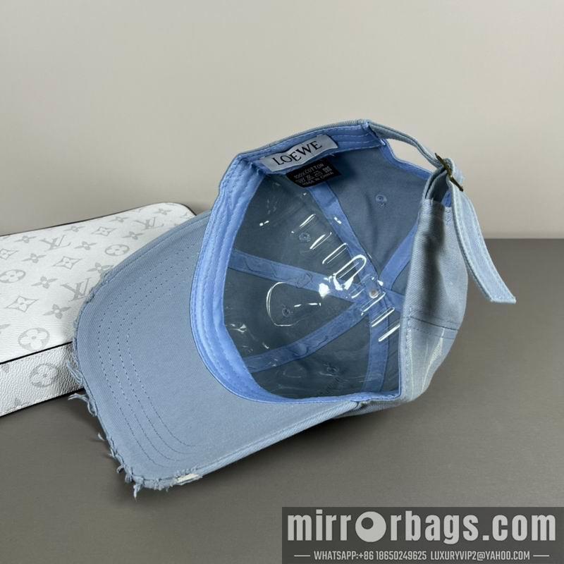 Replica Loewe cap dx42