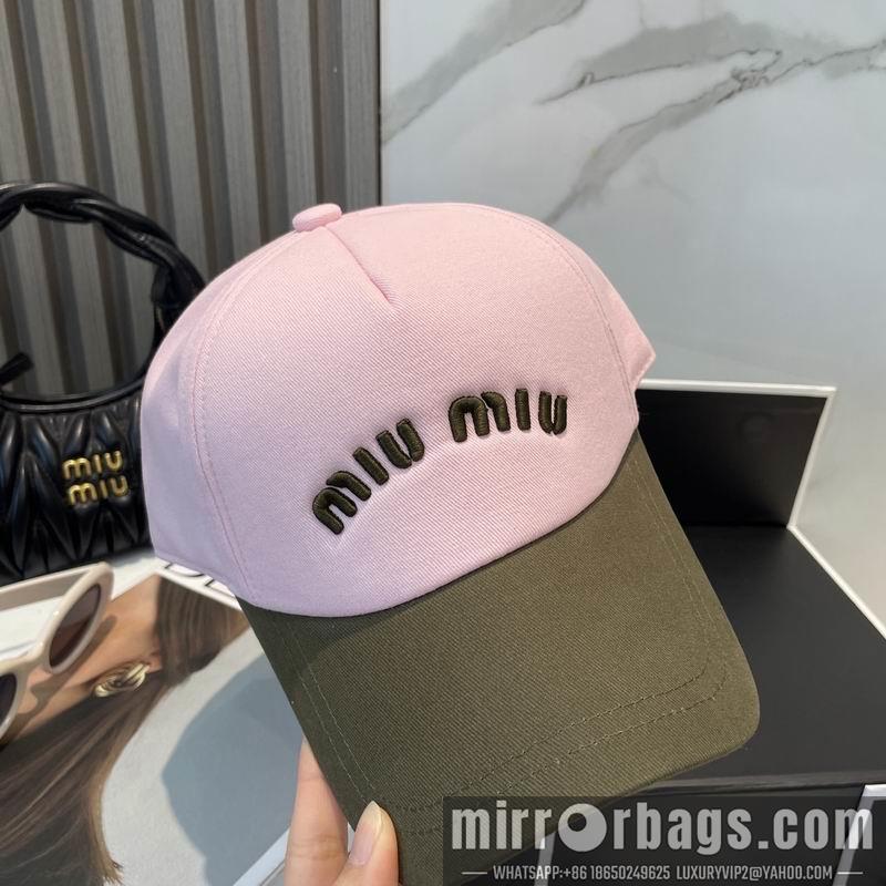 Replica Miumiu Cap dx31