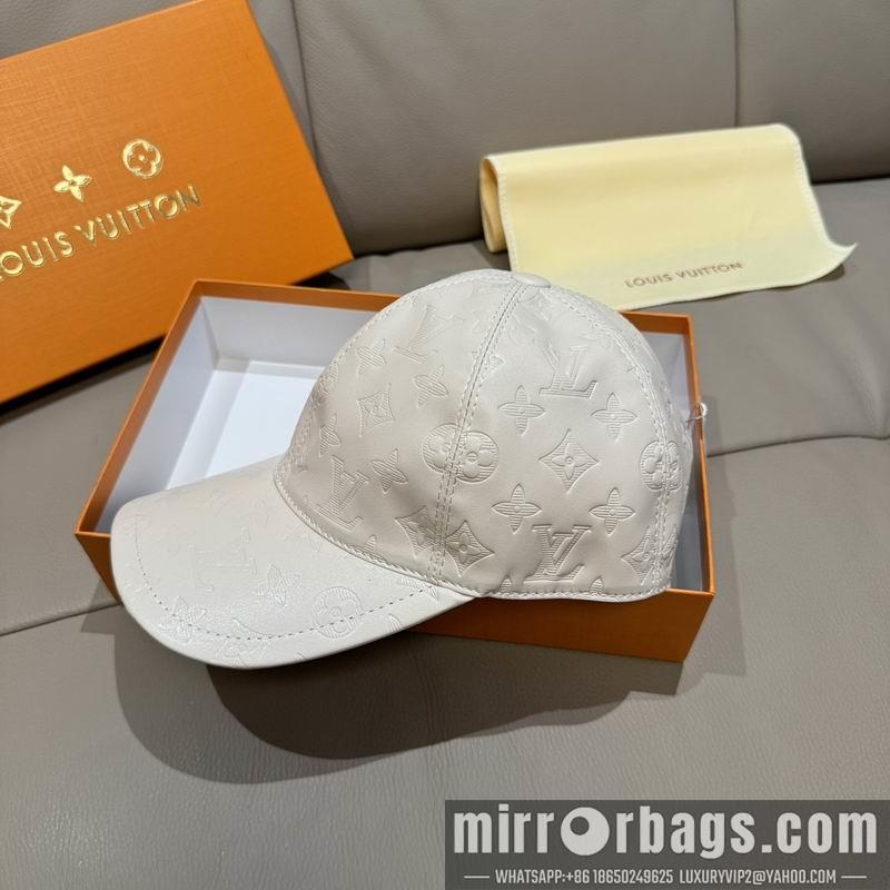 Replica LV cap dx107