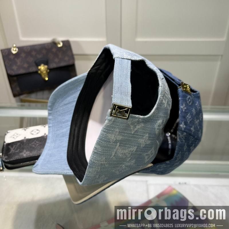 Replica LV cap dx126